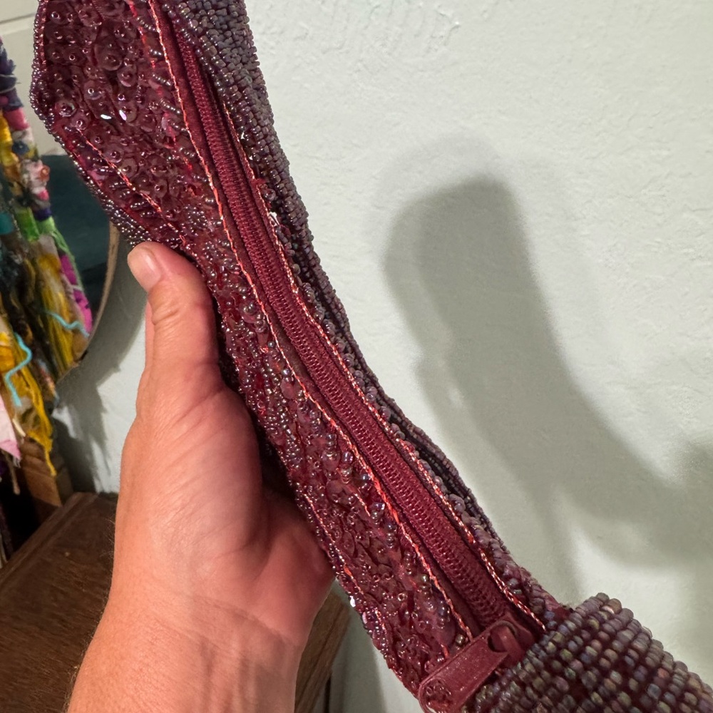 Vintage Y2K Burgandy Beaded & Sequined Hand Bag Made in India By Purva Zip Top - Picture 8 of 13